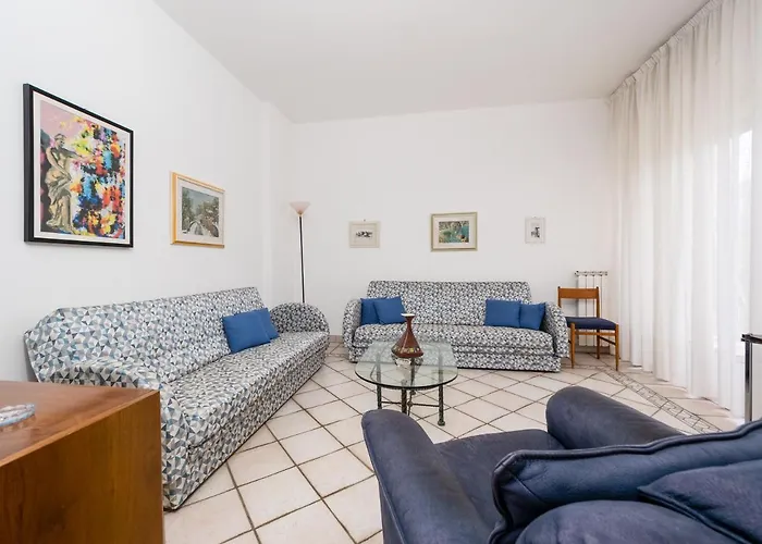 Lägenhet Marea - De Vivo Realty *